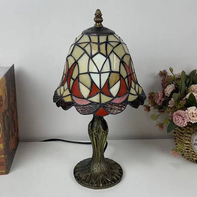 Tiffany Simple Flower Cup Alloy Stained Glass 1-Light Table Lamp