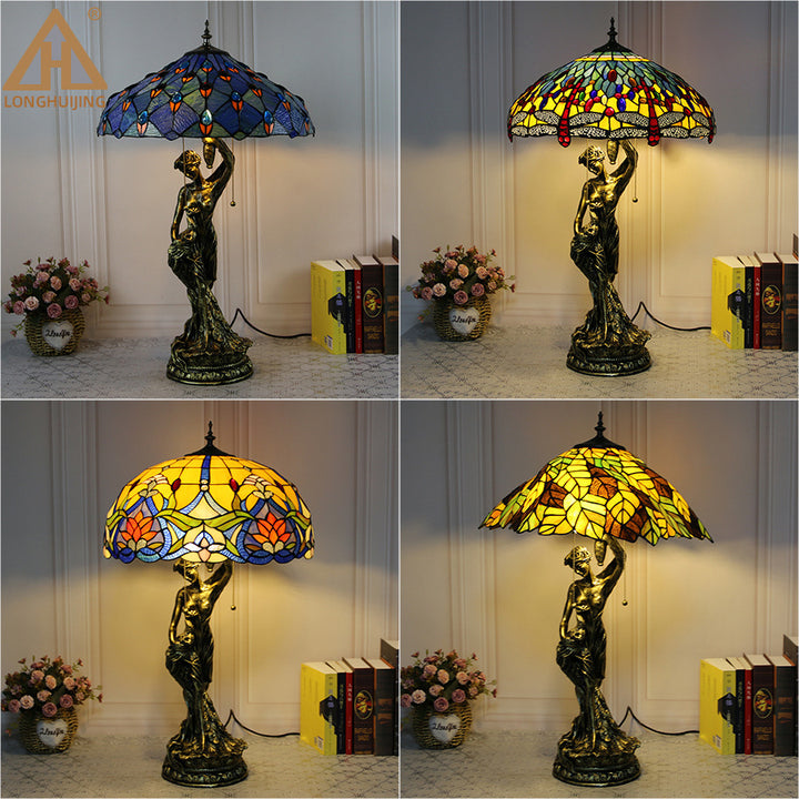 Lampe de table à 2 lumières avec base en résine et beauté en verre teinté Tiffany vintage 