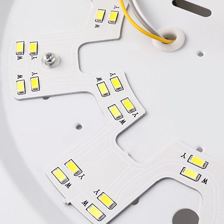 Plafón de techo LED redondo de vidrio, resina y herrajes con encaje tallado de estilo europeo tradicional para sala de estar y dormitorio 