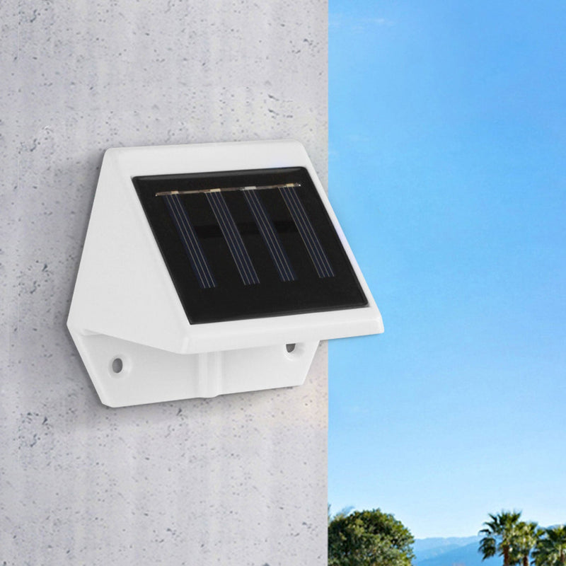 مصباح حائط شمسي LED بلاستيكي مقاوم للماء للاستخدام الخارجي 