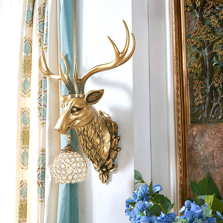 Applique murale européenne rétro à tête de cerf en résine à 1 lumière 