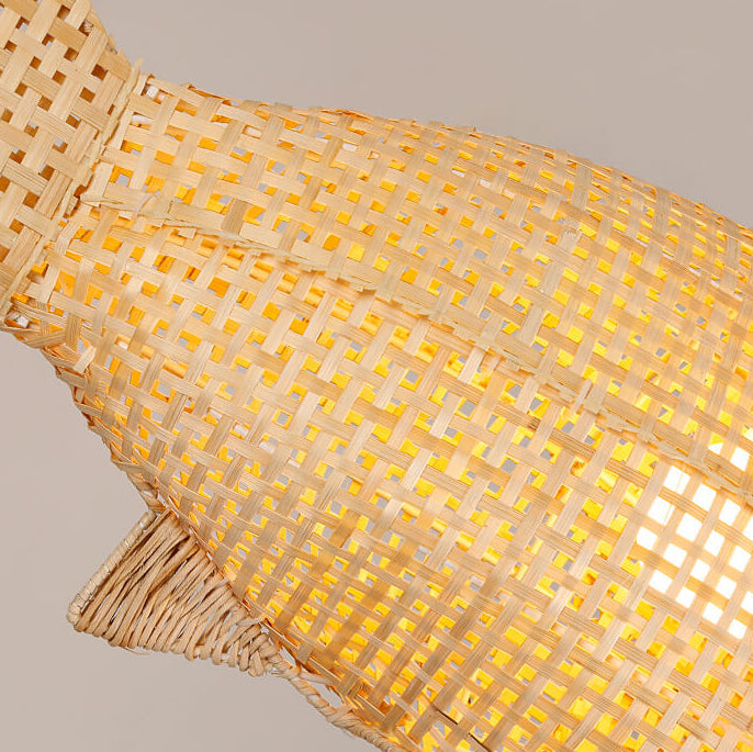 Lámpara colgante de 1 luz con forma de pez de tejido de bambú retro chino 