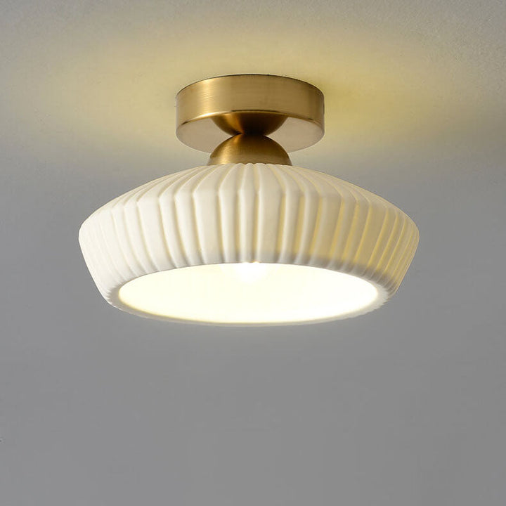 Moderne minimalistische halbhohe Deckenleuchte mit 1 Flamme aus strukturiertem Eisen und Keramik in Kegel- und Rundform für das Wohnzimmer 