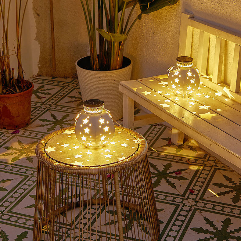 Kreative Solar Eisen Pentagramm Hohl Dekor Laterne LED Tragbare Terrasse Rasen Licht 