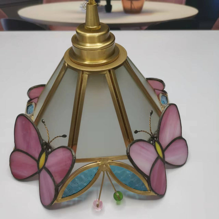 Moderne nordische 1-flammige Pendelleuchte aus Kupfer mit Schmetterlings-Buntglas in Kegelform für das Wohnzimmer 