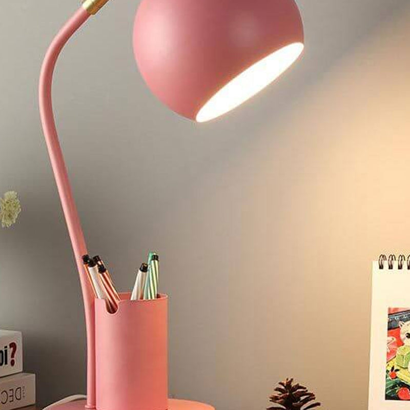 Einfacher einfarbiger Student mit Stiftfass 1-Licht-Tischlampe 