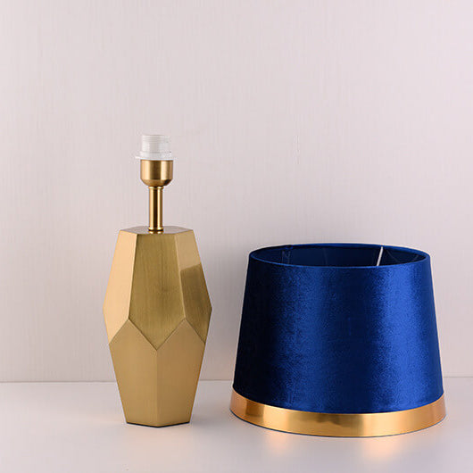 Lampe de table à 1 lumière à base géométrique en métal et tissu artistique de luxe
