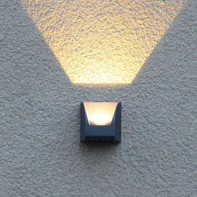 Moderne minimalistische kreative wasserdichte LED-Patio-Wandleuchte für den Außenbereich 
