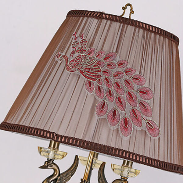 Lampe de table moderne avec abat-jour en tissu de luxe, base en cristal, 3/4 lumières 