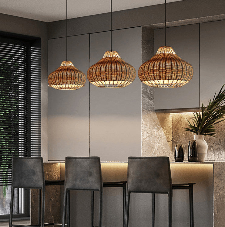 Moderner Rattan 1-Licht Birnenförmige Pendelleuchte 