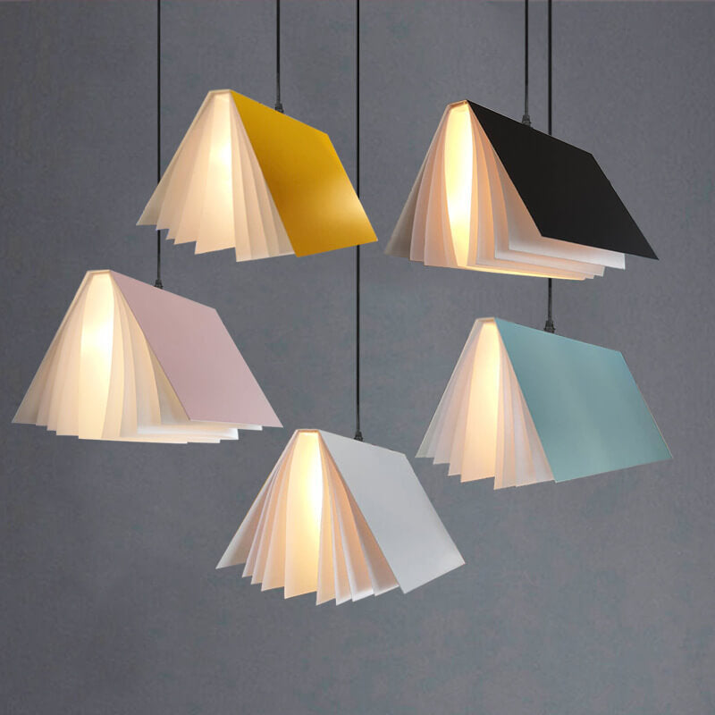 Fliegendes Buch 1-Licht Metall PVC Buchschirm Pendelleuchte 