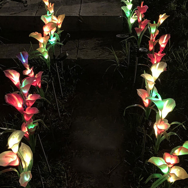 Moderne Solarpferdeschuhblume Bunte 4 LED Outdoor Garten Bodenstecker Landschaftslicht 