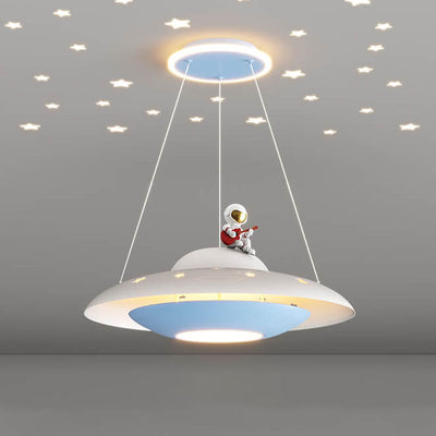 Moderne kreative Flying Saucer Space Astronaut Kinder LED-Kronleuchter