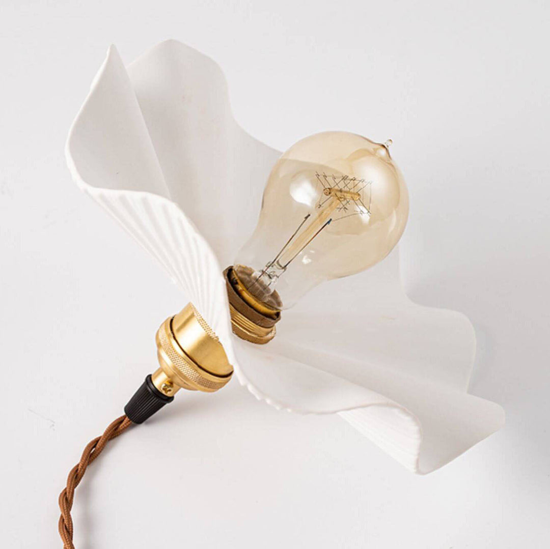 Traditional Vintage Ceramic Waves Scalloped Copper 1-Light Pendant Light For Living Room