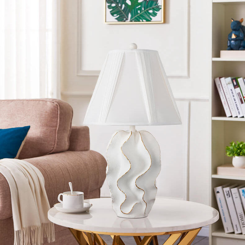 Lampe de table à 1 lumière à base de résine rayée en tissu blanc de luxe moderne 