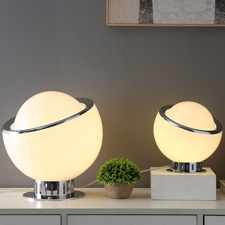 Lampe de table à 1 lumière en verre et fer à tête ronde moderne et colorée 