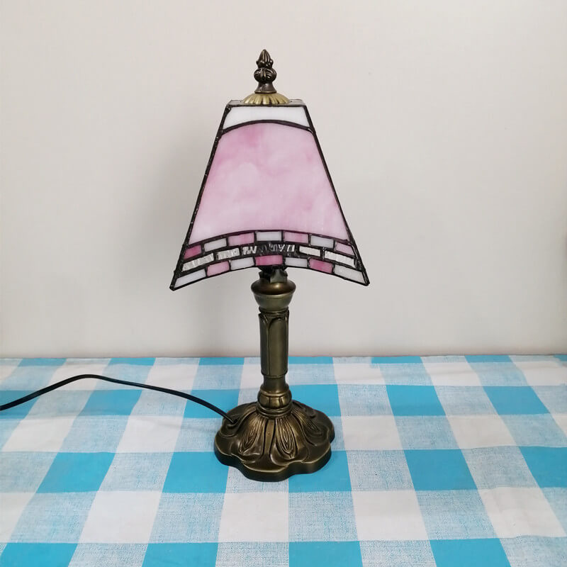 European Vintage Tiffany Square Stained Glass Iron 1-Light Table Lamp