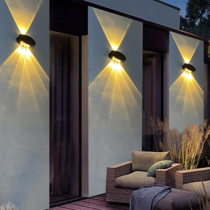 مصباح حائطي خارجي حديث مستدير من الزجاج المقسى المقاوم للماء يعمل بالطاقة الشمسية LED 
