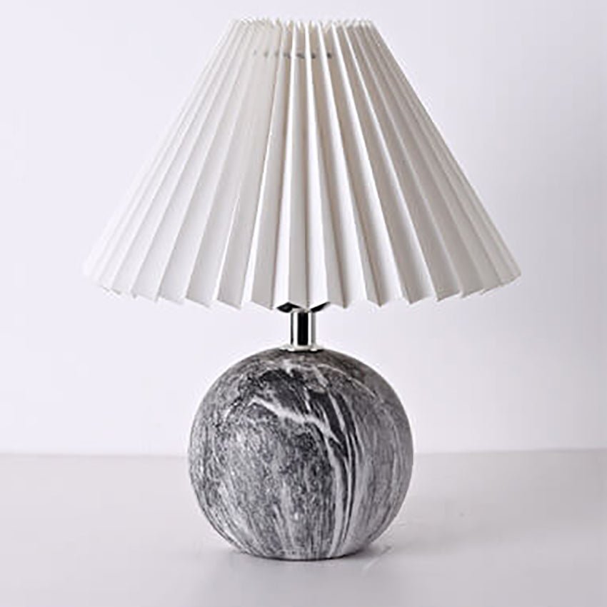 Vintage Plissierter Stofflampenschirm Keramik 1-Licht Tischlampe 