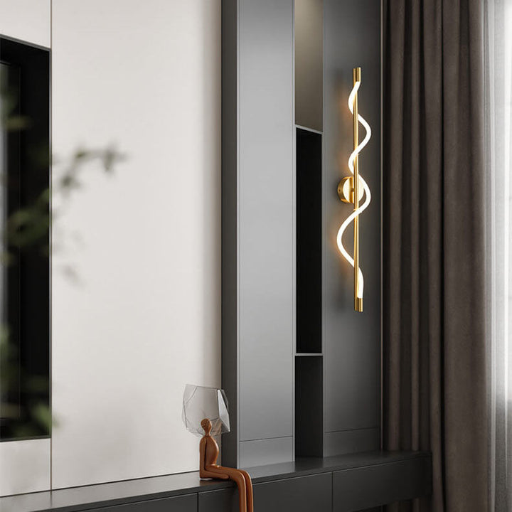 Modern Minimalist Copper-Plated Iron Twist Curve Long Bar Copper LED Wall Sconce Lamp For Living Room
