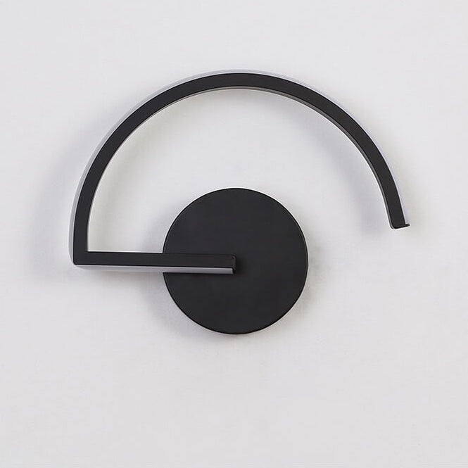 Moderne kreative halbrunde Eisen-LED-Wandleuchte 