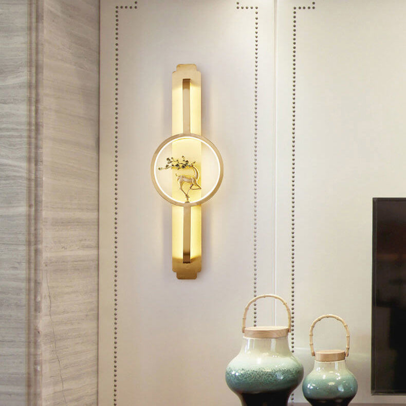 Moderne chinesische lange runde LED-Wandleuchte aus Kupfer