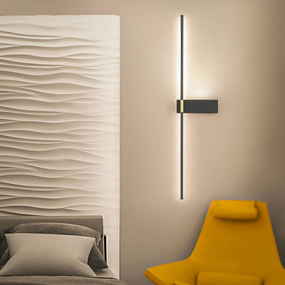 Moderne minimalistische lange Linie LED-Wandleuchte aus Eisen-Acryl