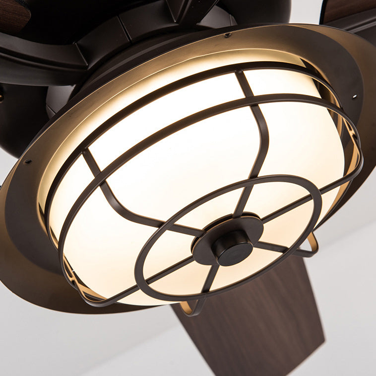 Zeitgenössische industrielle wasserdichte Holzventilatorflügel Runde Eisenrahmen Schatten LED Downrods Deckenventilator Licht für Außenterrasse 