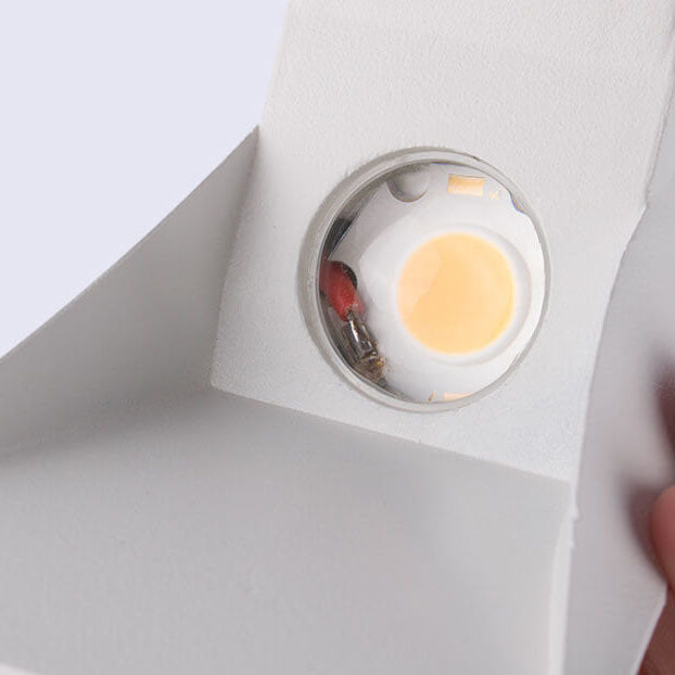 Moderne, einfache, rechteckige, gebogene, wasserdichte LED-Wandleuchte für den Außenbereich 