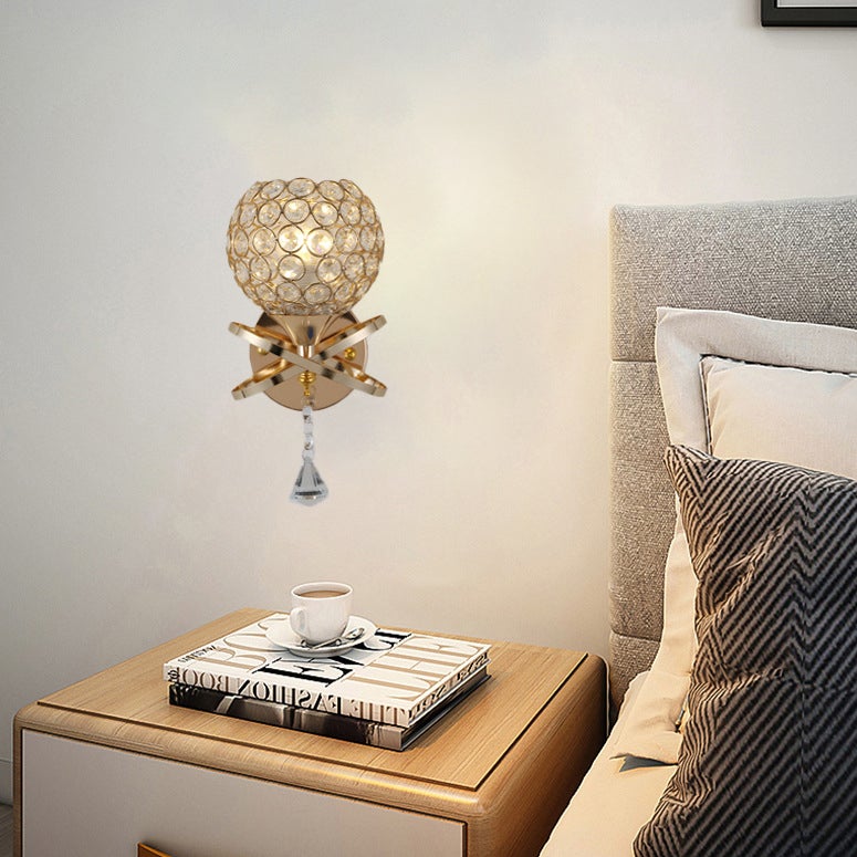 Creative Minimalist Crystal 1-Light Wall Sconce Lamp