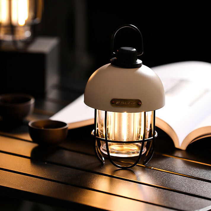Lumière extérieure LED de camping portative en forme de champignon en fer moderne 