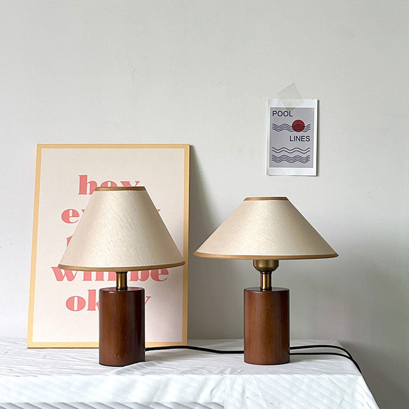 Vintage Pleated Cone Fabric Wooden Column 1-Light Table Lamp