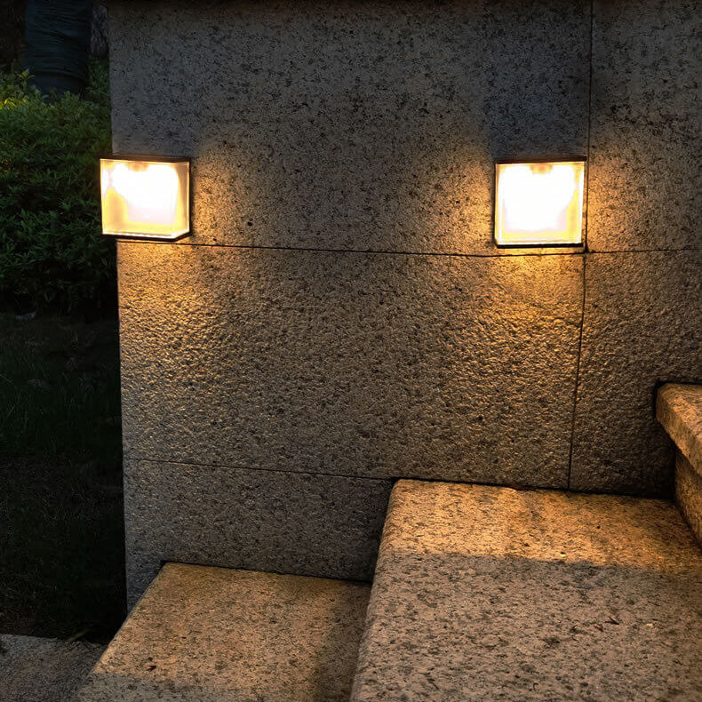 تصميم صندوق مستطيل بضوء LED يعمل بالطاقة الشمسية للزينة الخارجية لمصباح الحائط 