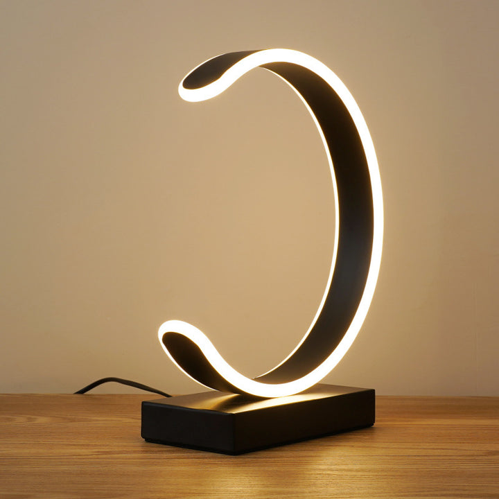 Nordic Light Luxury Creative Letter C LED Table Lamp