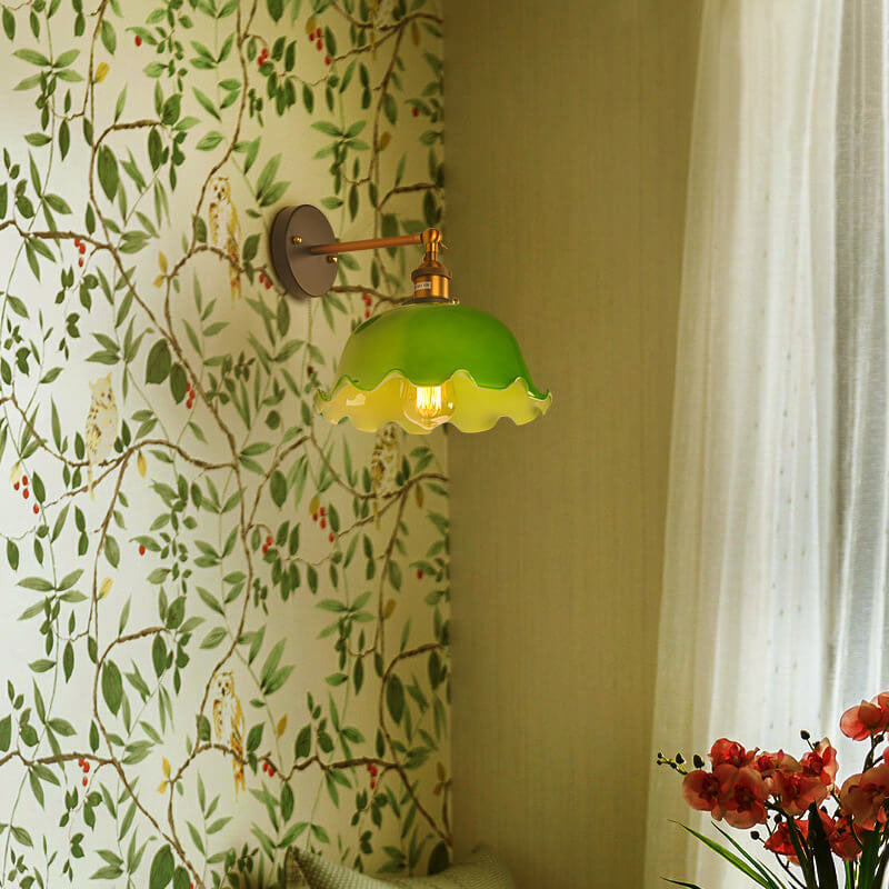 Retro Grünes Glas Kuppel 1-Licht Wandleuchte 