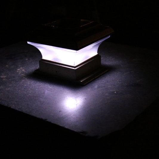 Luz solar moderna y minimalista de plástico para remate de columna, con control inteligente de luz, decorativa para vallas y paisajismo exterior 