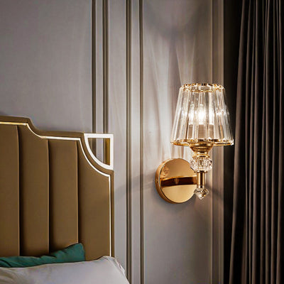 Moderne minimalistische runde trapezförmige Hardware Kristall 1-Licht Wandleuchte Lampe für Schlafzimmer 