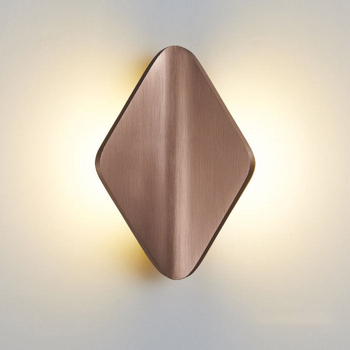 مصباح حائط LED من الألمنيوم بشكل معين منحني حديث 