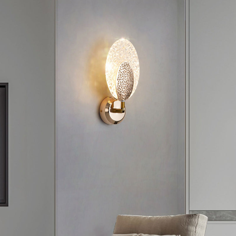 Lámpara de pared LED con pantalla de acrílico y anillo de hierro en oro rosa de lujo moderno para dormitorio 