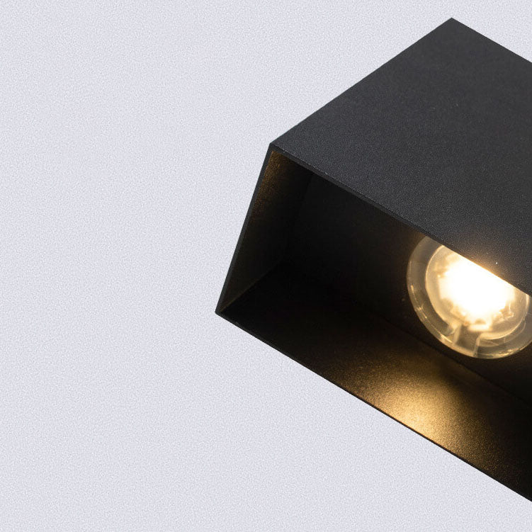 مصباح حائط LED مربع من الألومنيوم بتصميم عصري بسيط 