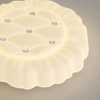 Plafonnier LED en forme d'oreiller PE à simplicité moderne pour le salon 