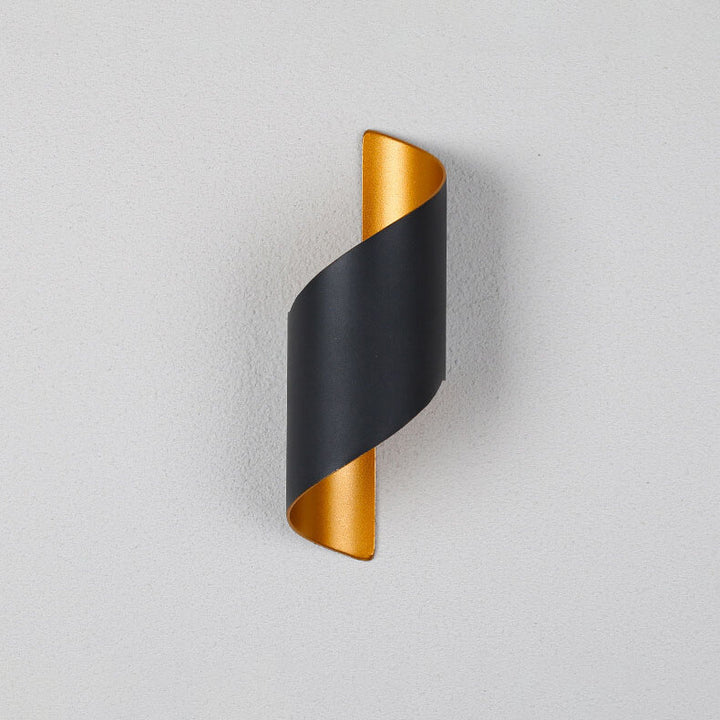 Modern Creative Bending Aluminum Outdoor Indoor Waterproof LED Wall Sconce Lamp