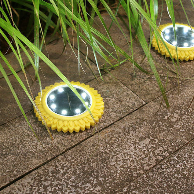 Flower Waterproof Solar Outdoor Lawn LED Garden Ground Insert Landscape Light