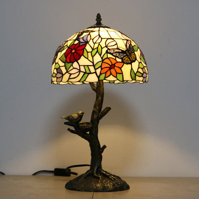 Lampe de table à 1 lumière en verre teinté avec design de papillon et rose Art Tiffany 