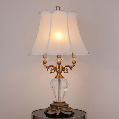 European Light Luxury Zinklegierung Kristall 1-Licht Tischlampe 