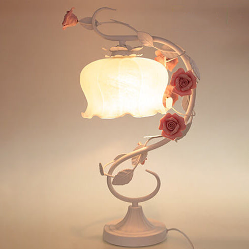 Vintage Romantic Pink Glass Ceramics Roses 1-Light Table Lamp