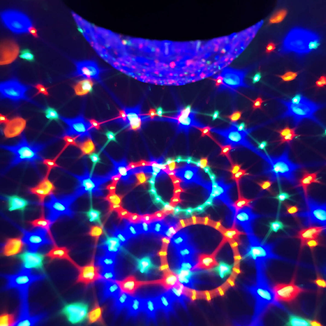 Lumière de fête USB Magic Ball LED Disco Couleurs clignotantes pour scène 