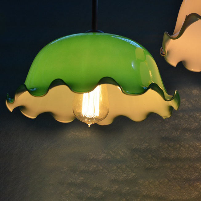 Traditionelle Vintage-Pendelleuchte mit smaragdgrünem Glaskuppelschirm mit gerolltem Rand, 1-flammig, für das Wohnzimmer 