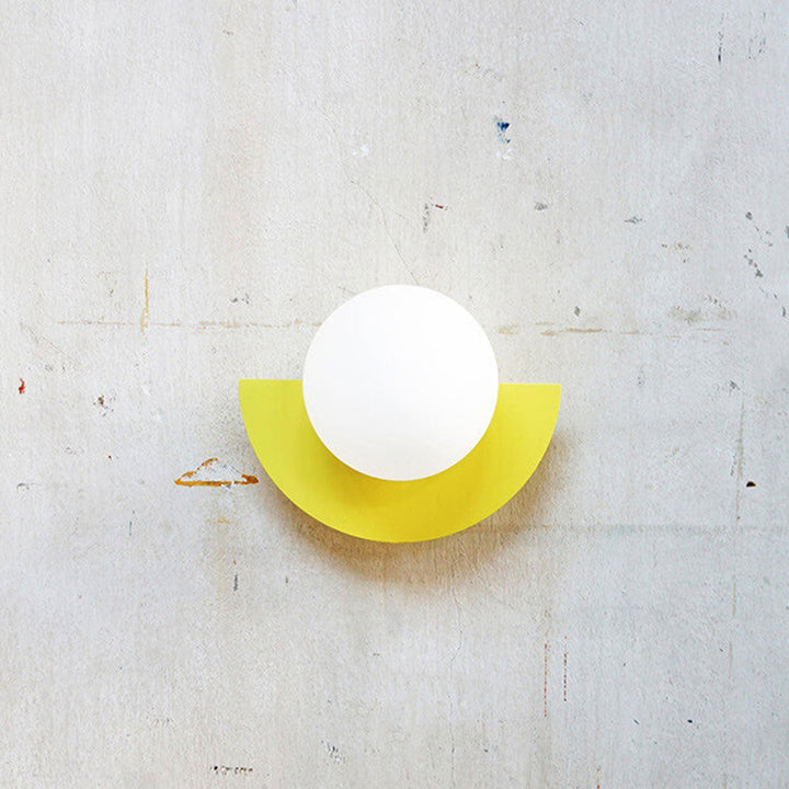 Moderne minimalistische Glas-Kugelförmige bunte Halbkreis-Design 1-Licht Wandleuchte 