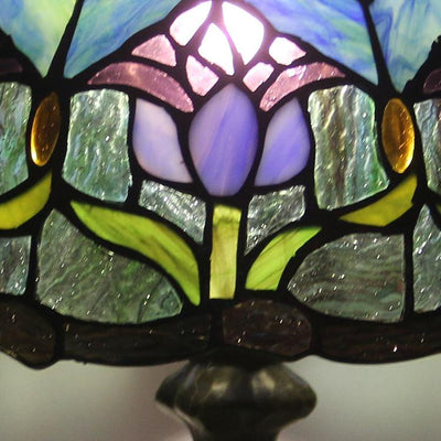 Lámpara de mesa de vidrio teñido Tiffany decorativa europea de 1 luz 